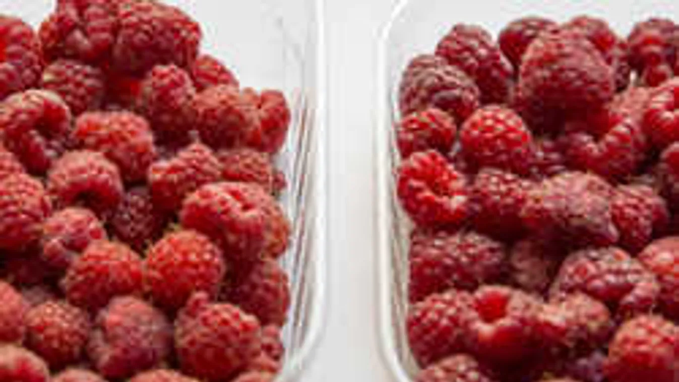 Rosszul lettek a vásárlók, szörnyű mit találtak a málnás dobozban