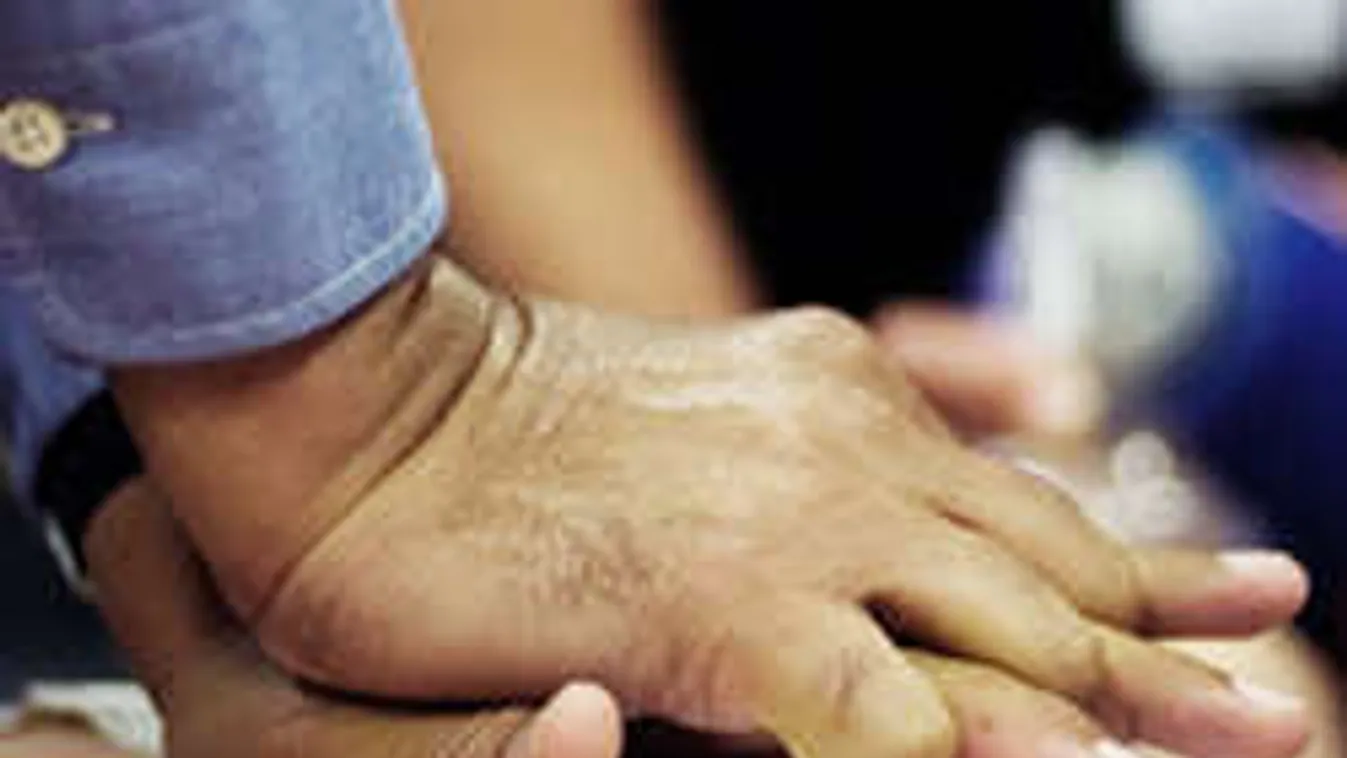 Klinikai halálból hozták vissza a fesztiválozót a hős baranyai tinik!