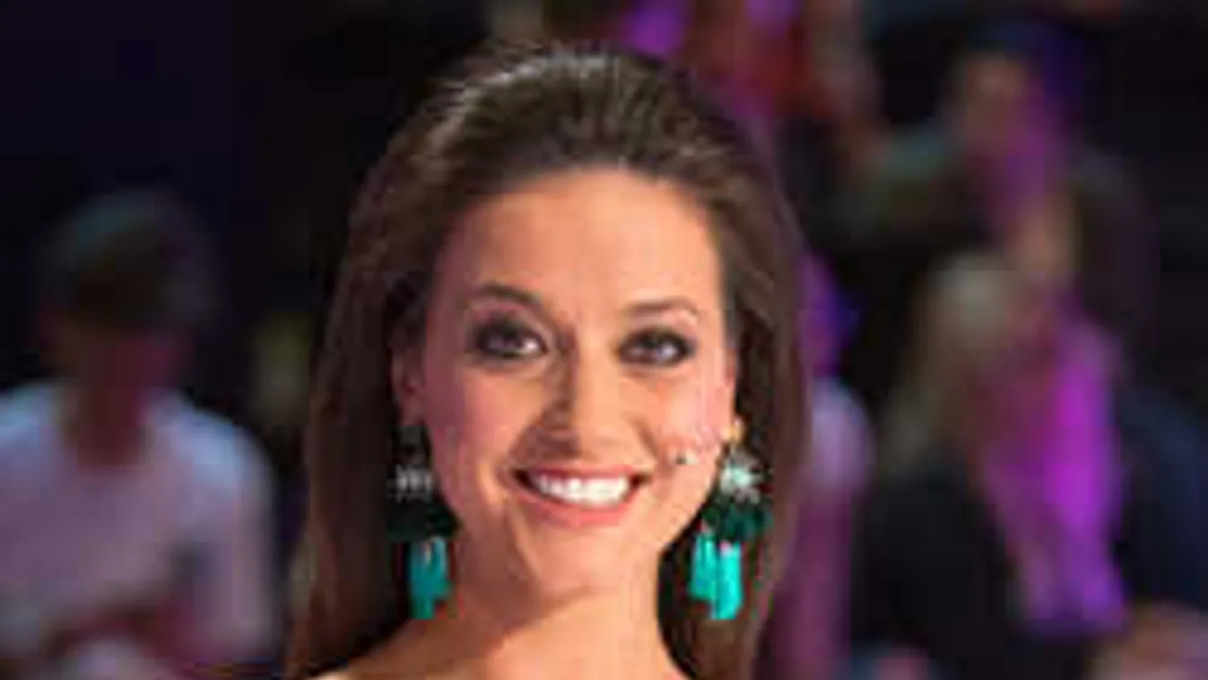 Kínos sztori a múltból, az utcán pisilt a TV2 várandós sztárja