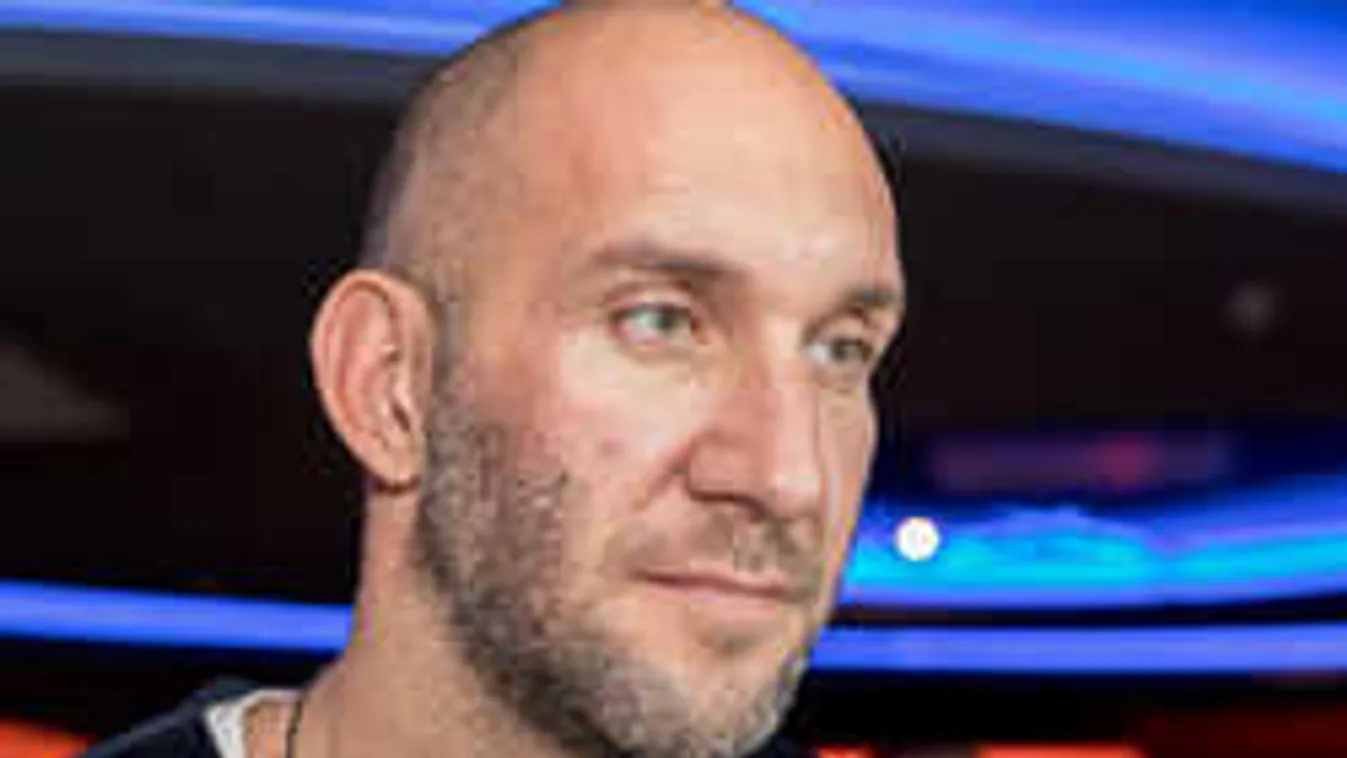 Eddig bírta Berki nélkül: Hazaköltözött