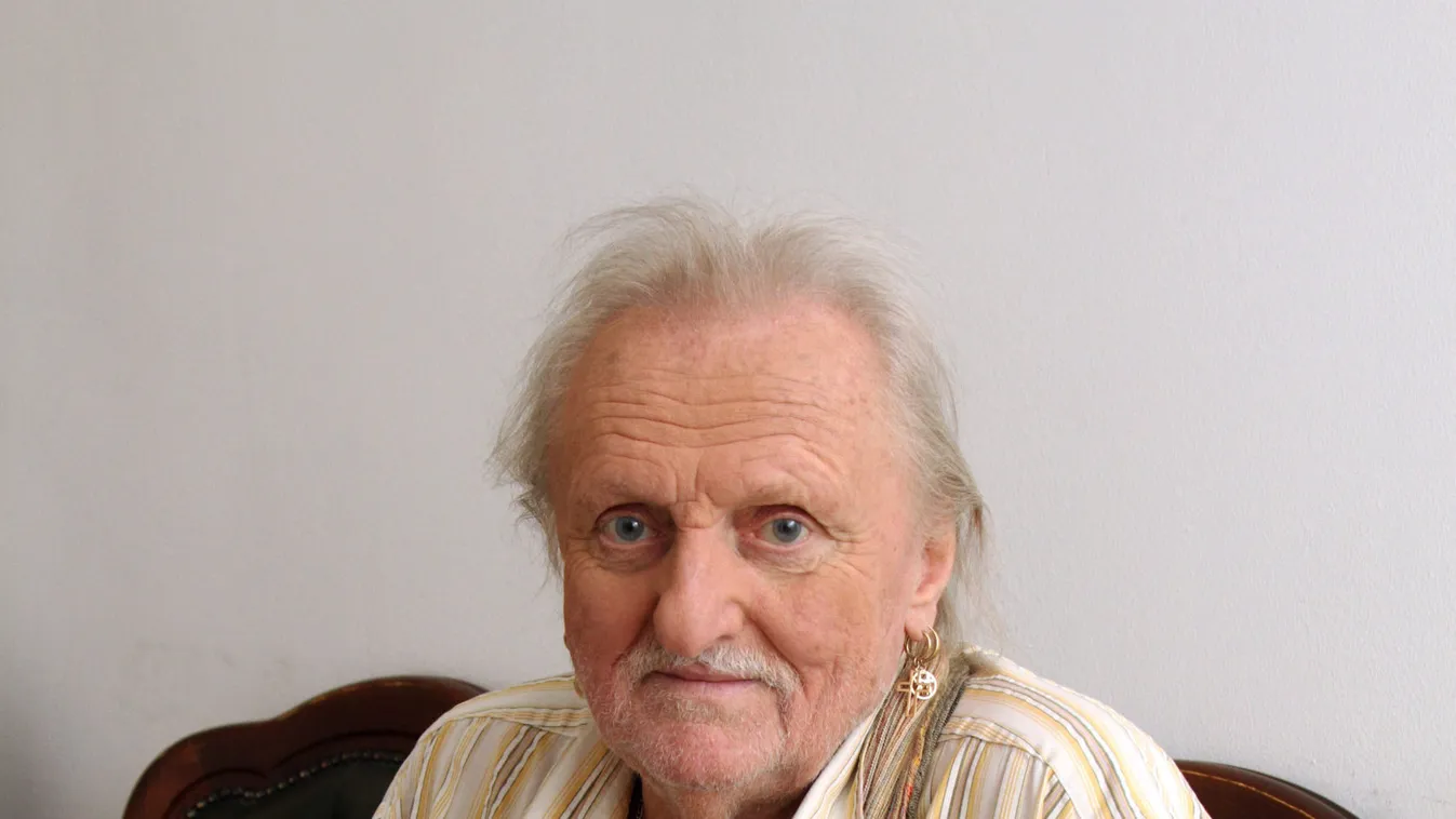 Benkő László fia: Nem tudom meggyászolni az apámat