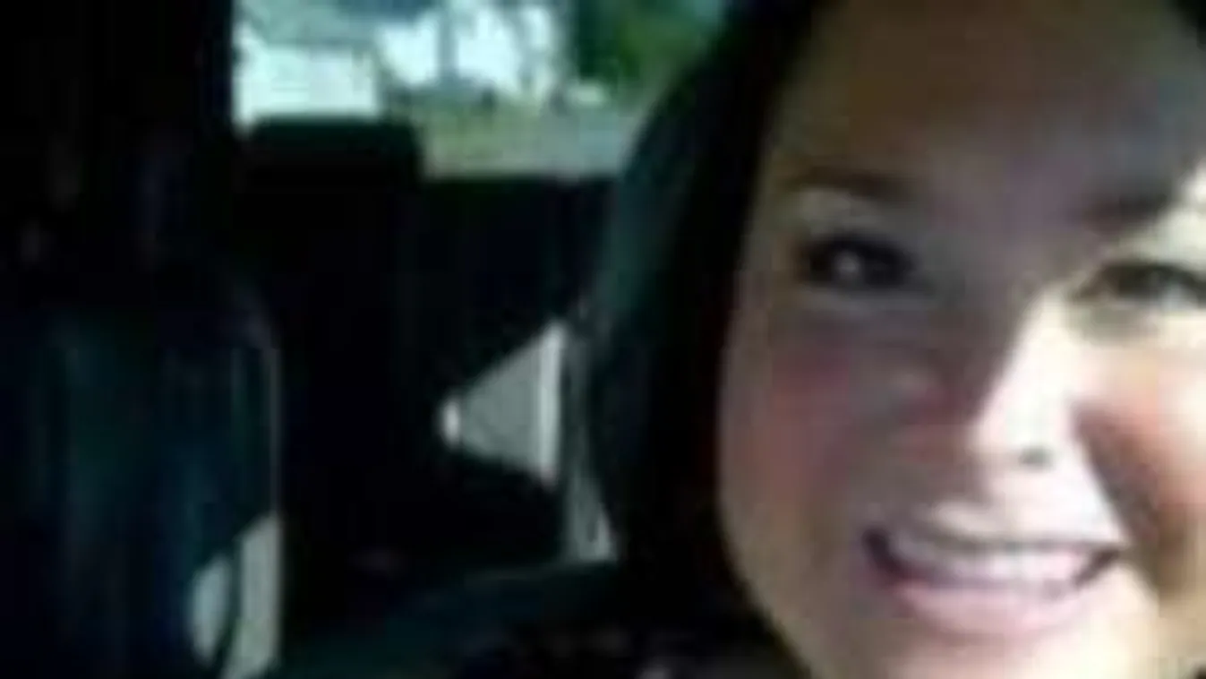 16 éven aluli diákjaival szexelt a tanárnő