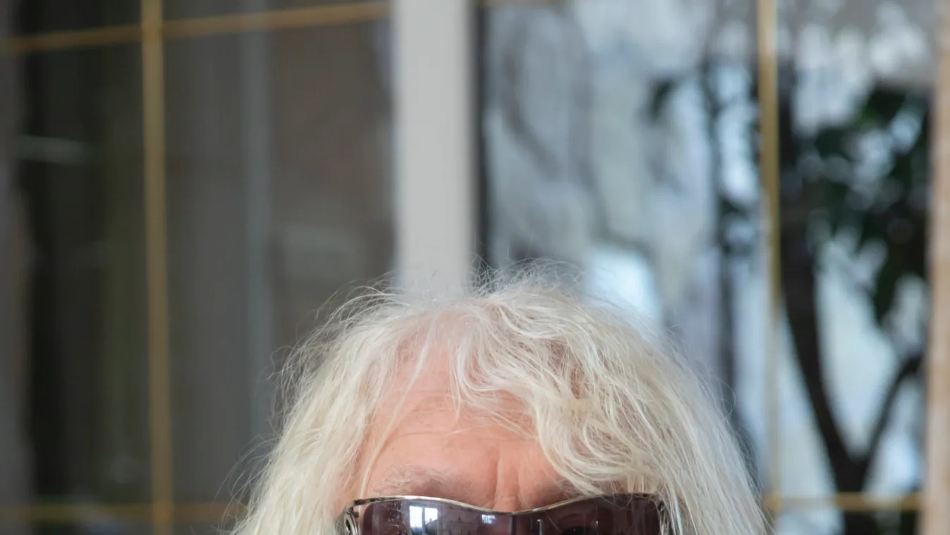 Kóbor János: A koronavírus rendbe teszi az emberek gondolkodását