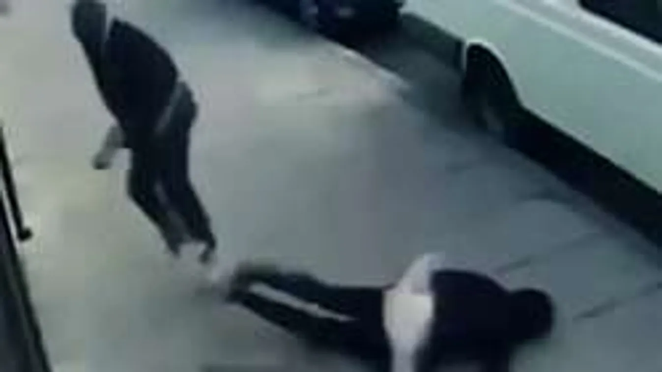 Õrület Budapesten: Durva játék miatt ütötték le a fiatal lányt