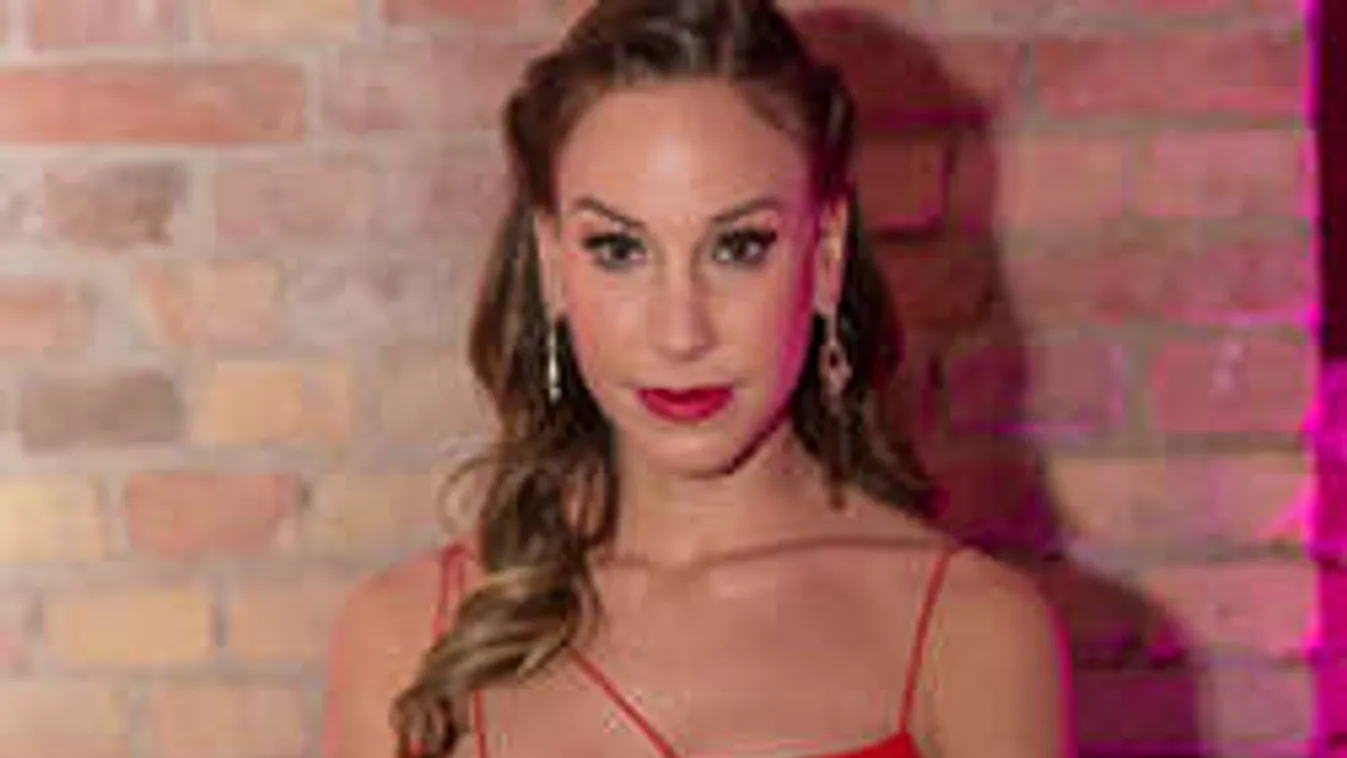 Ezért aggódik a szeretteiért Vajna Tímea