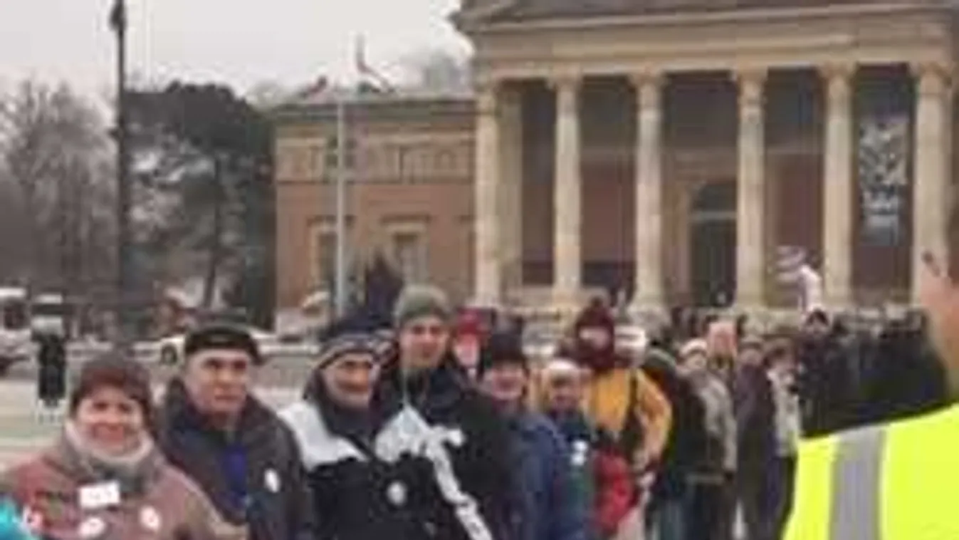 Elképesztő intézkedés: megszámolták az ellenzéki tüntetőket