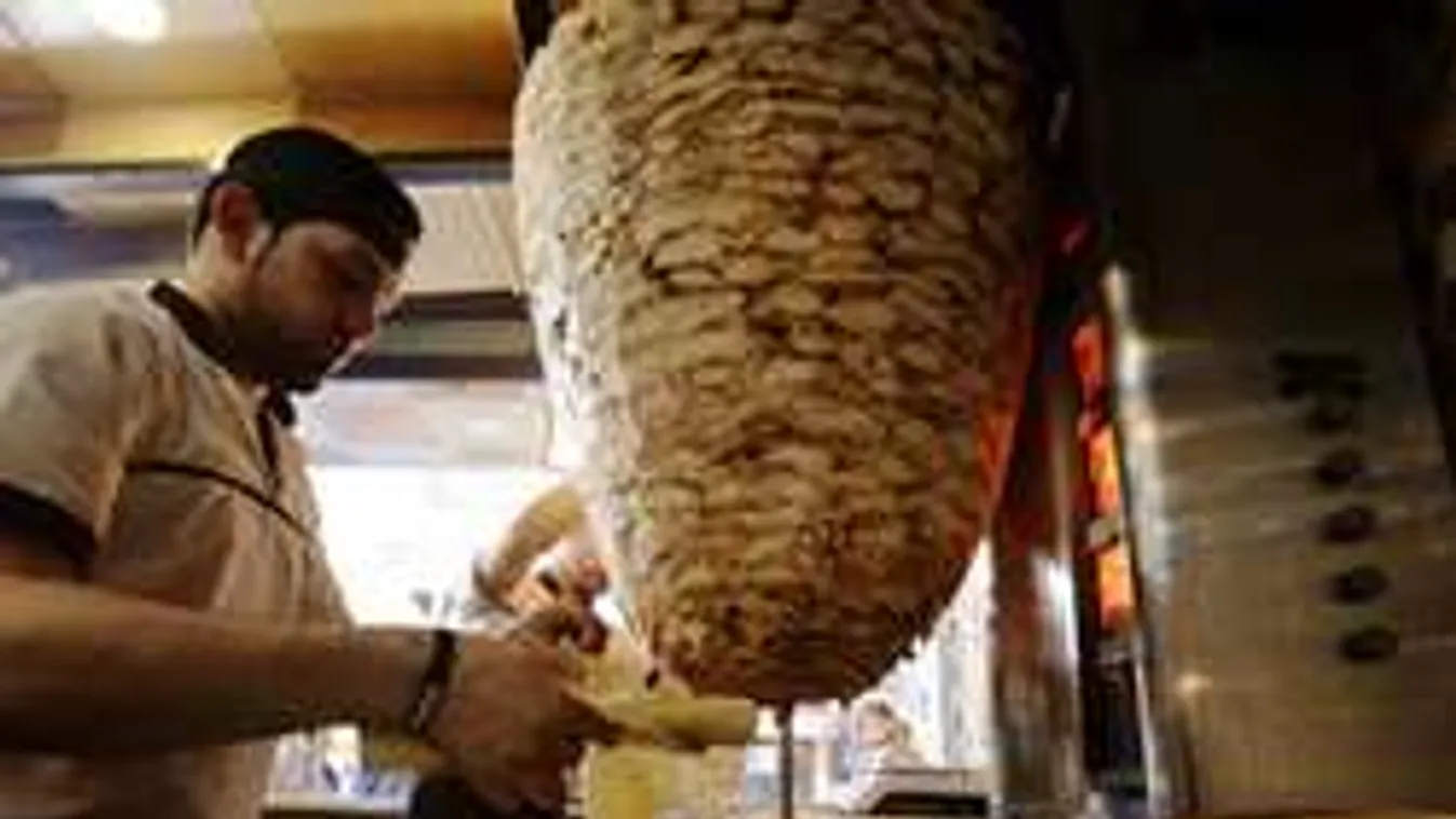 Jön a gyrosadó, Szíriában drágul az élet