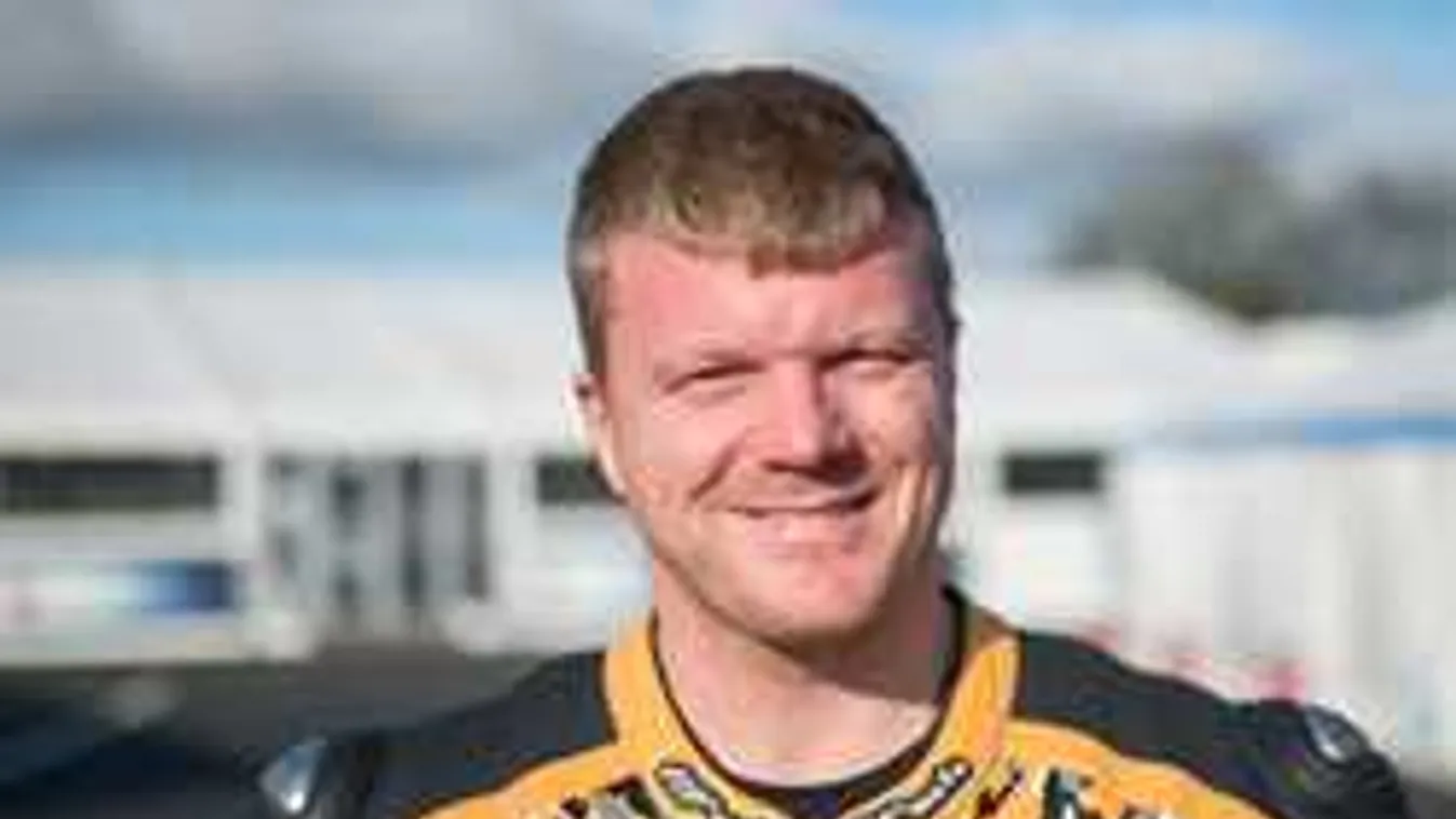 Gyászhír érkezett, meghalt egy sportoló a pályán