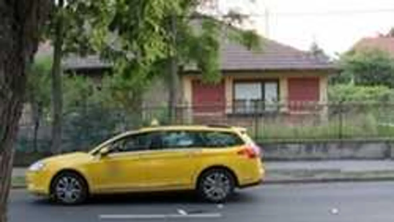 A Nagyvárad téren ült taxiba Richárd, borzalmas dolgot tett a sofőrrel