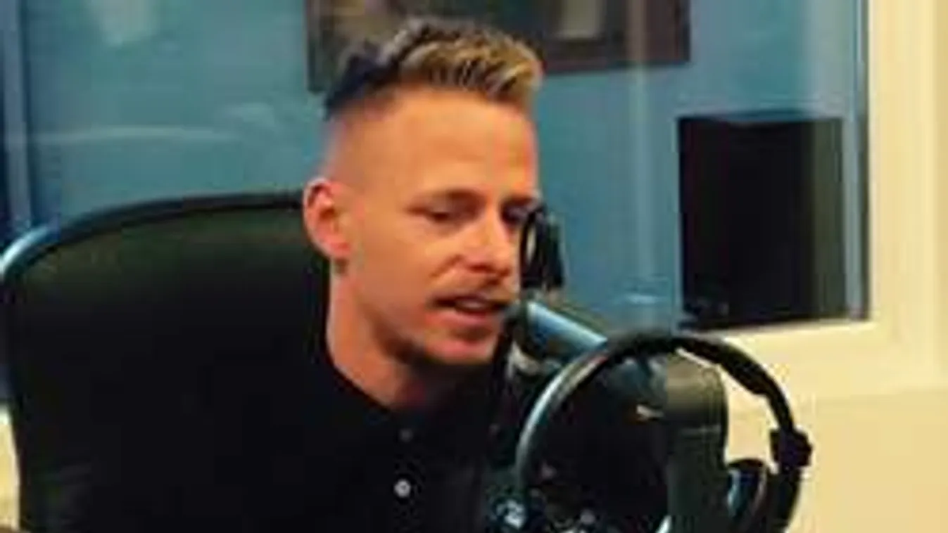 Exkluzív fotó! Klubok helyett lányok között válogat Dzsudzsák Balázs