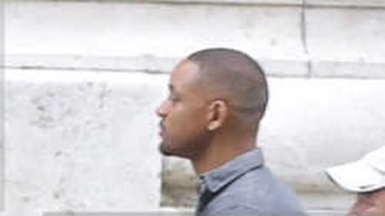 Exkluzív fotók! Így érkezett meg Will Smith a Szabadság térre
