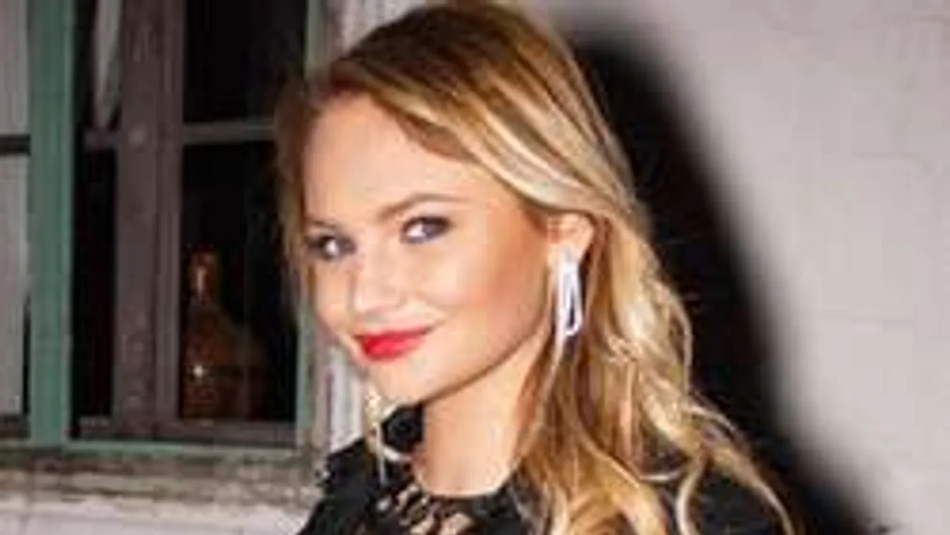 Meztelenül csutakolta magát az RTL új bombázója