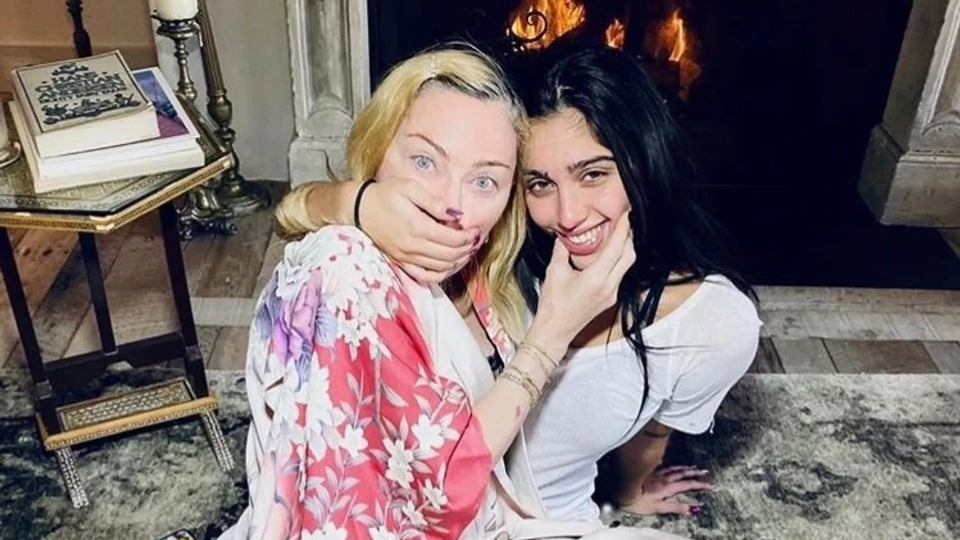 Celebrity Social Media Photos!