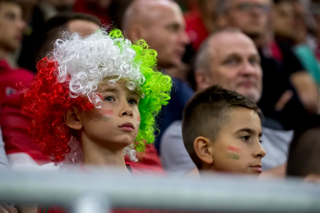 4_0619937SZL3461-scaled