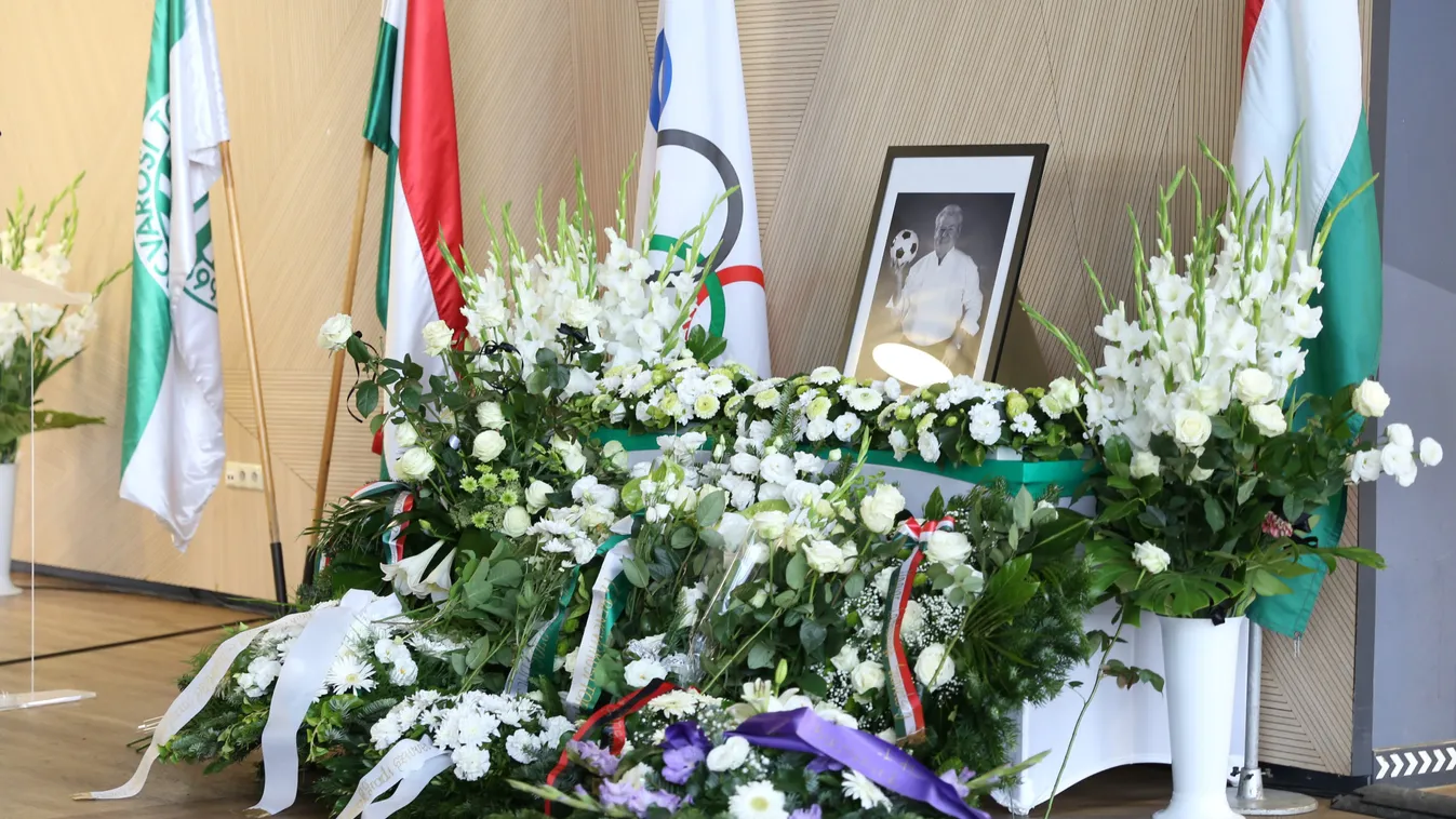 Itt az első fotó, elbúcsúztak Szűcs Lajostól a szurkolók