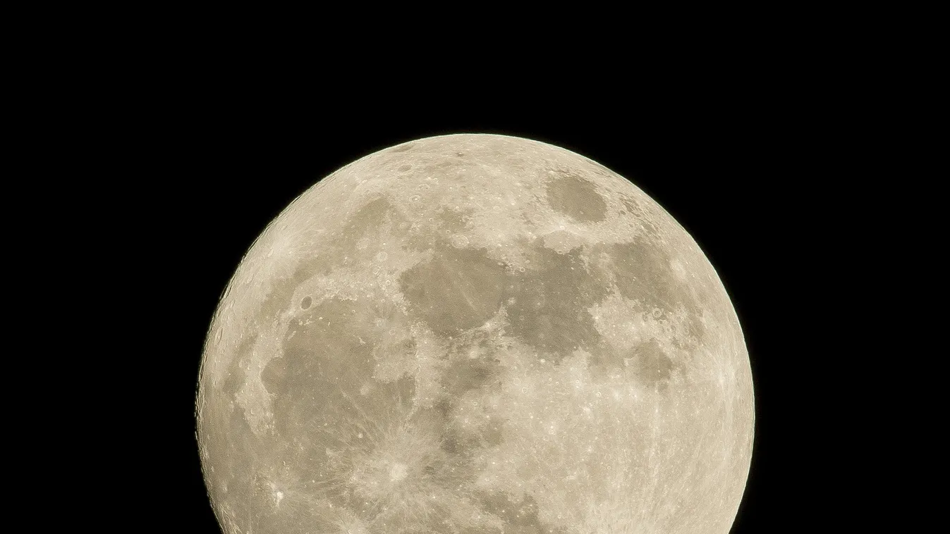 Ez alapjaiban rengeti meg a világot: nem is úgy keletkezett a Hold, ahogy eddig hittük