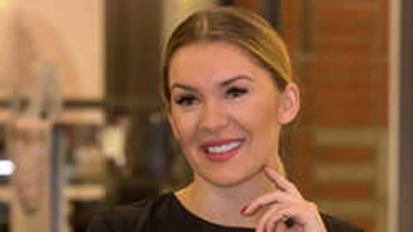 Nagyon izgatott, esküvőre készül Hódi Pamela