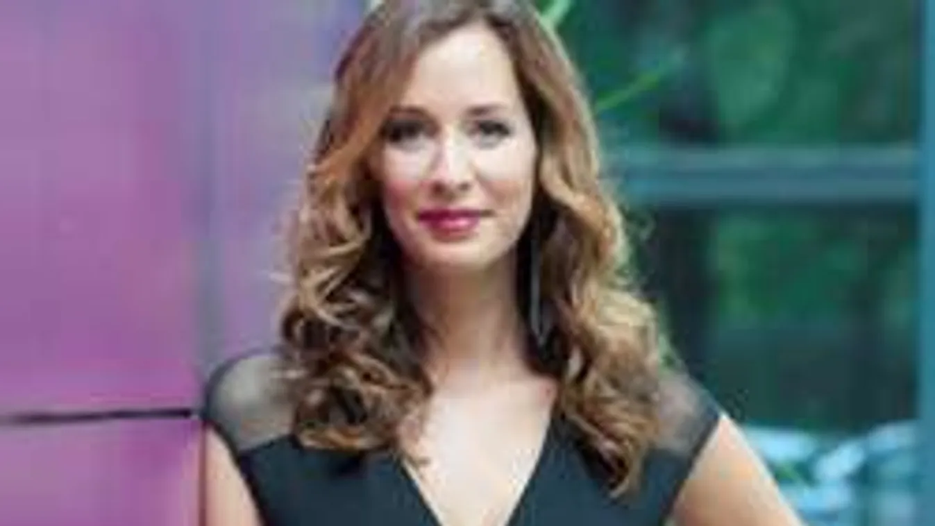 Budapesten szelfizett Leonardo DiCaprióval Demcsák Zsuzsa