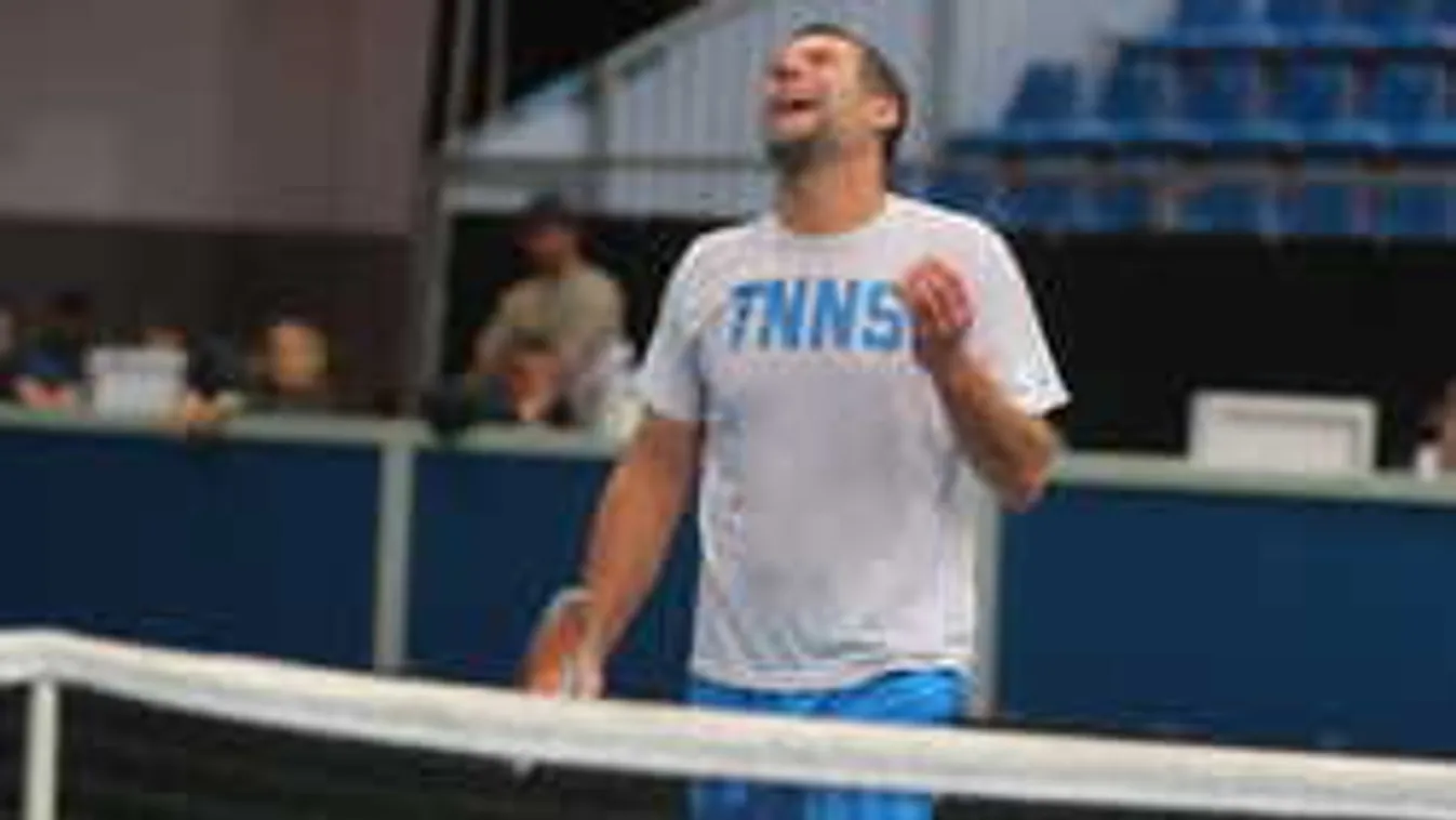 Durcás kisfiúként hisztizett Noszály Sándor, ezt látni kell