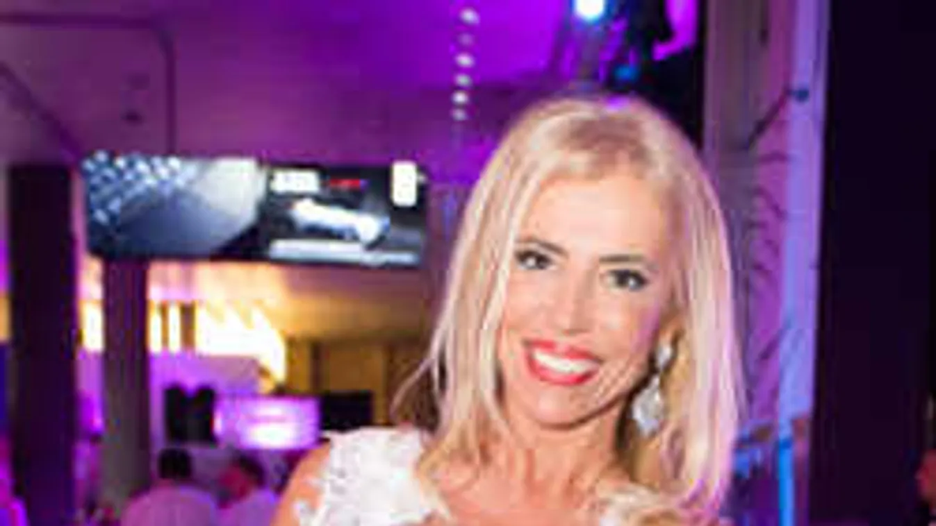 Õrjítő cickók, Hevesi Kriszta nem bízott sokat a képzeletre