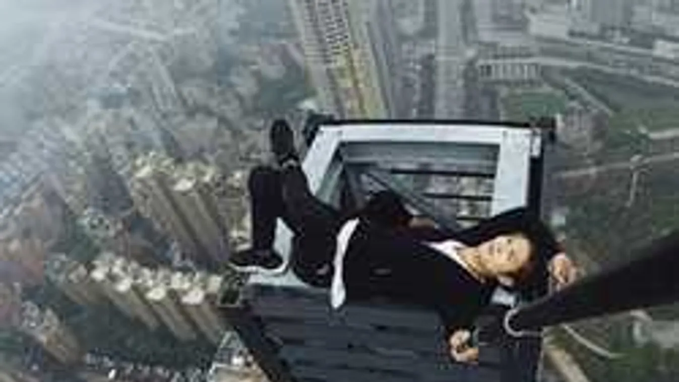 Szörnyethalt a fiatal sportoló - élőben közvetítette a halálát