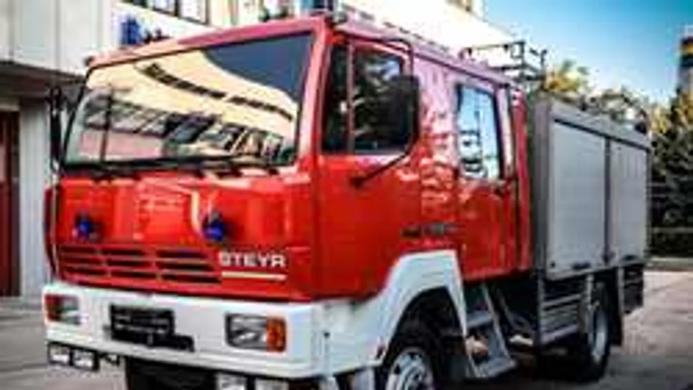 Értelmezhetetlen kép Orbán Viktor Facebook-oldalán. Valaki szórakozik?