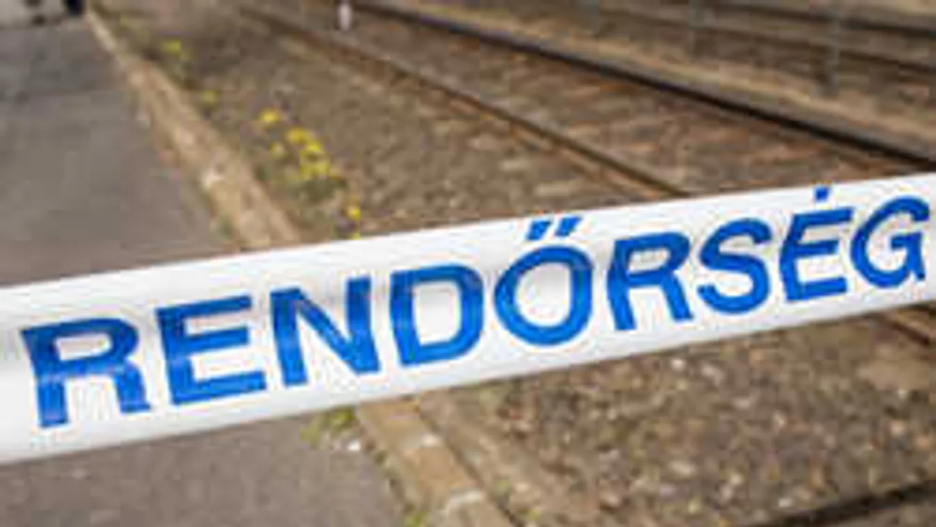 Panelben zaklatta a nőket: nagy erőkkel keresik ezt a férfit