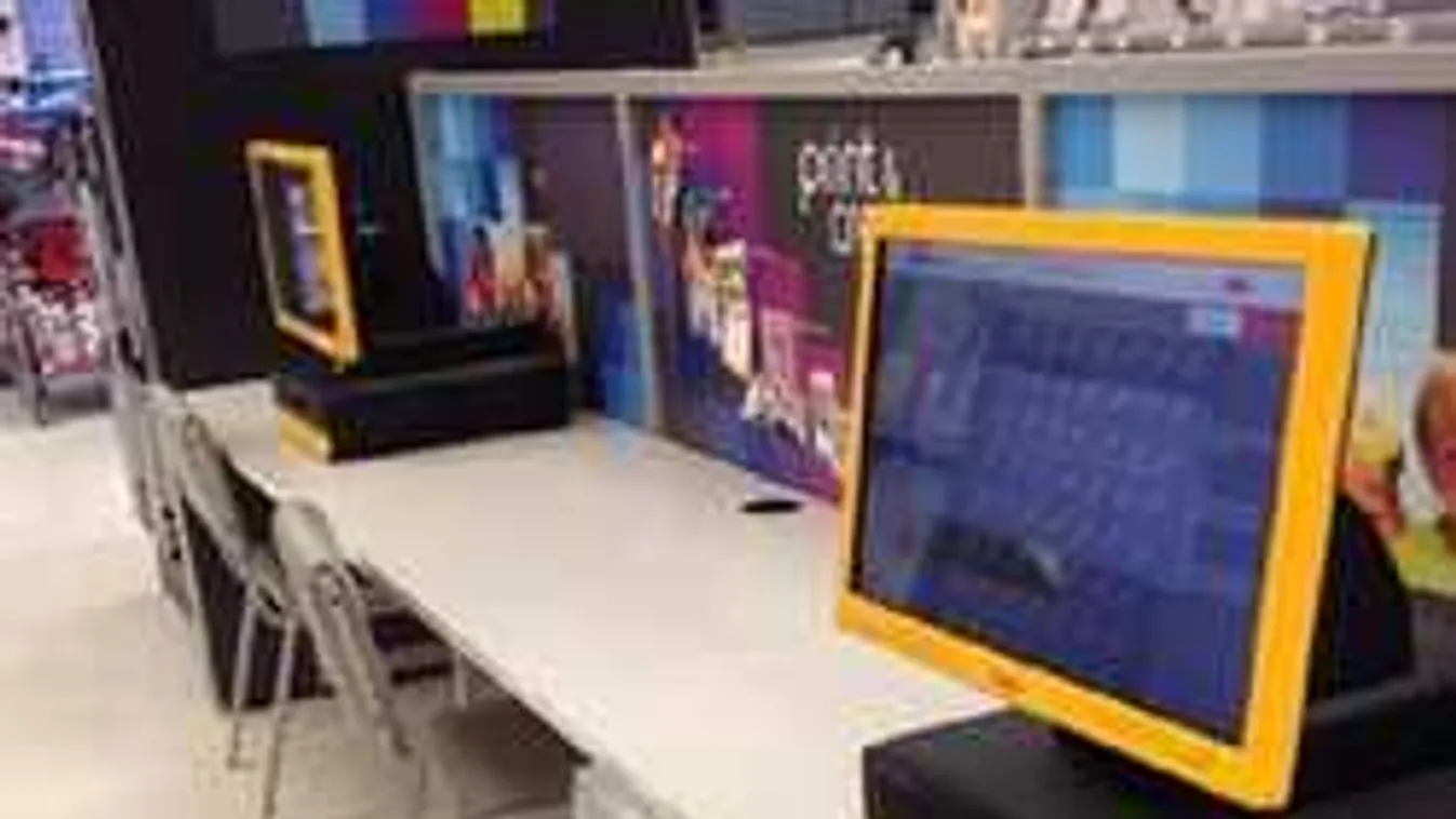 Cenzúrázták a Jézus, a biblia és a templom szavakat