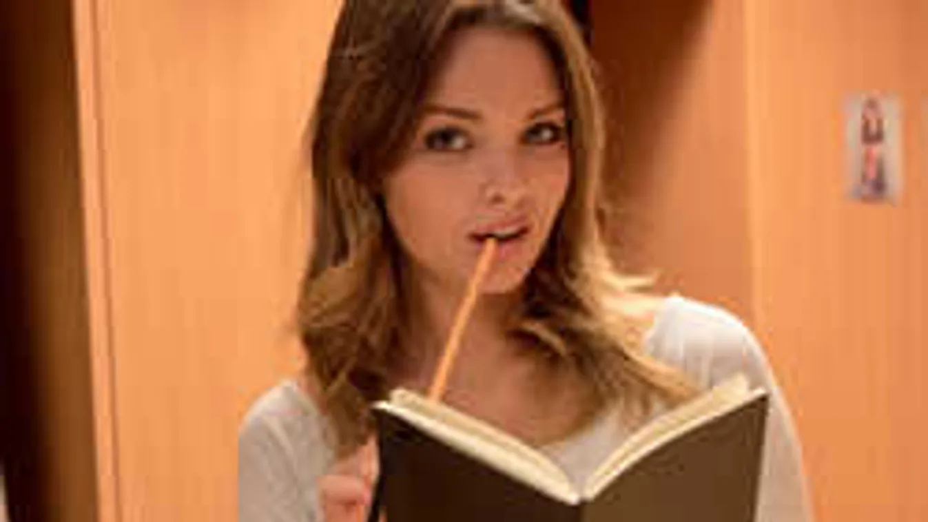 Lázba hozta a férfiakat dögös, bikinis képével Kárpáti Rebeka