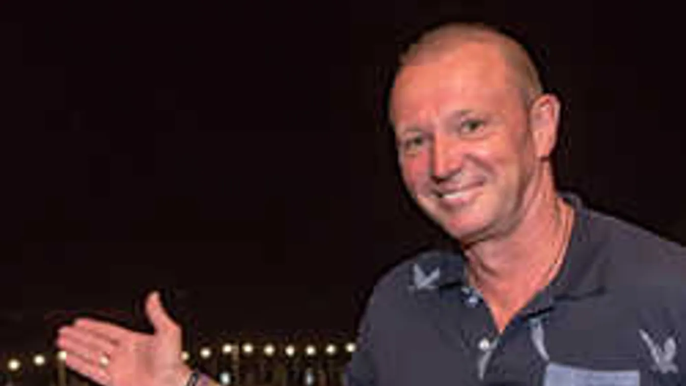 Nem ciki! Modell fiával bulizott Győrfi Pál