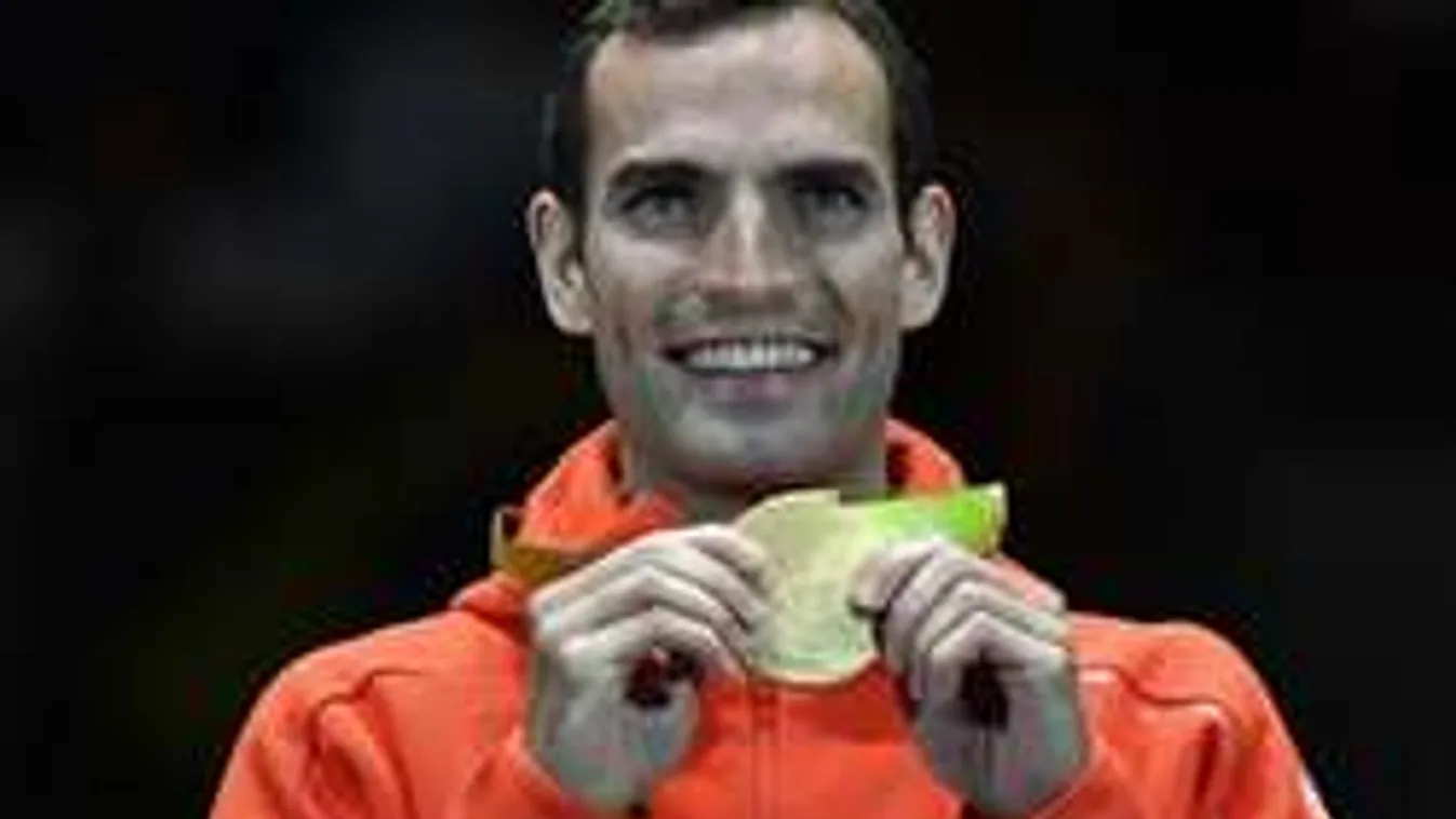 Szilágyi Áron anyukája nézni sem bírta...