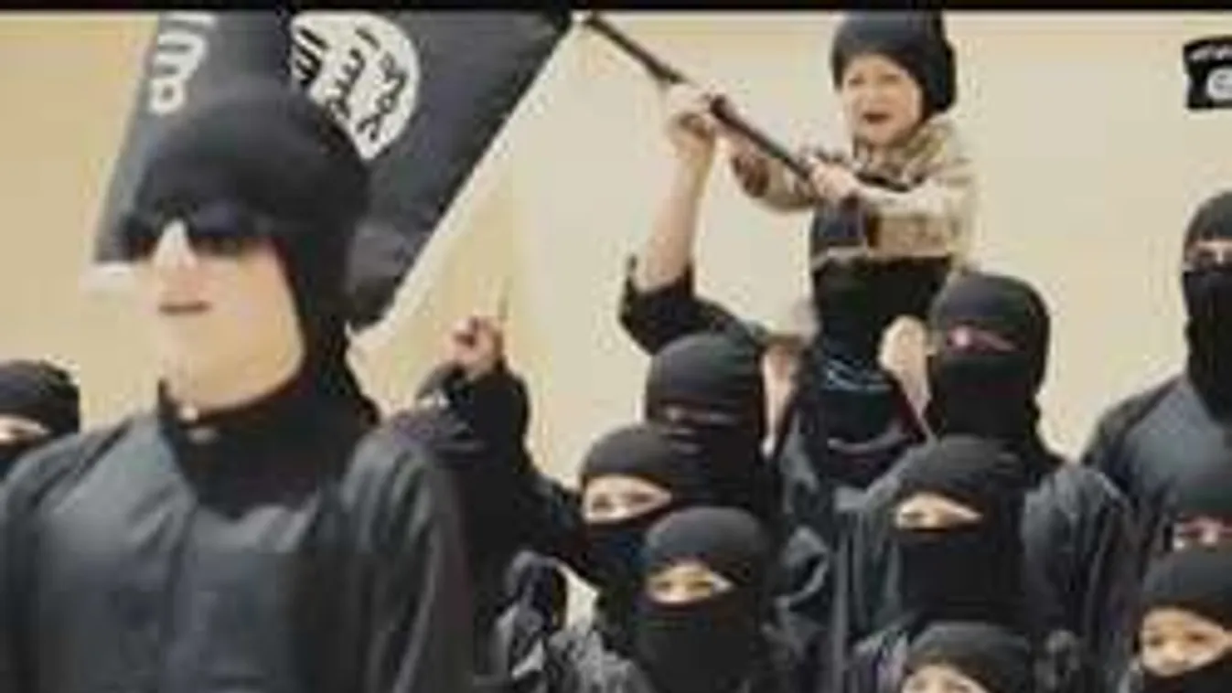 Gyerekek előtt fejezi le áldozatait az ISIS új hóhérja