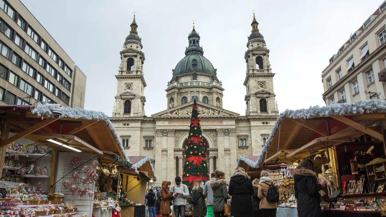 Nem hiszed el, hol kapott helyet száznál is több betlehemi jászol Budapesten