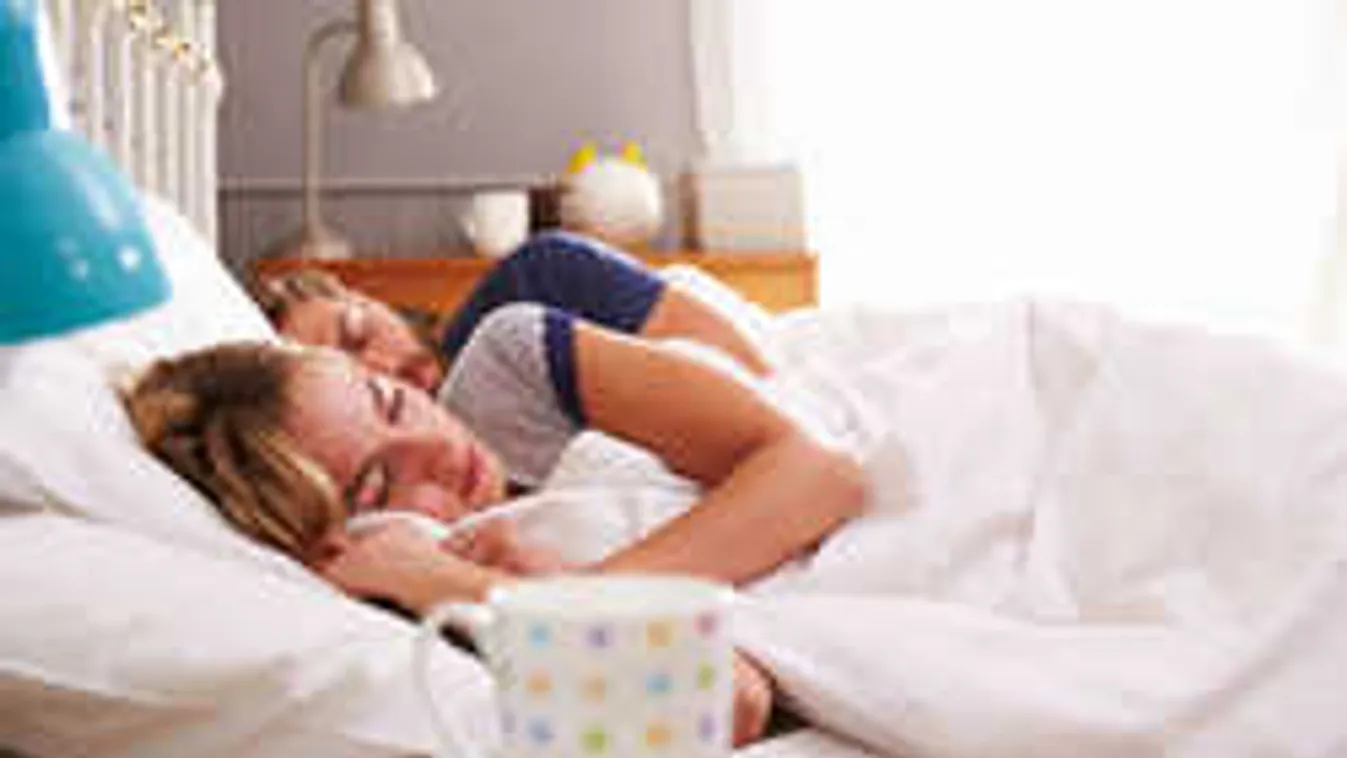 Íme az igazság: tényleg gyorsabban elalszol a jobb oldaladon?