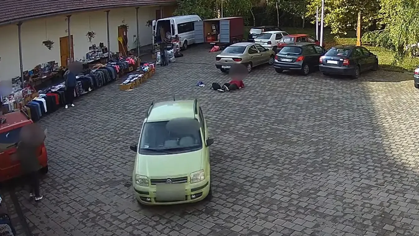 Megrázó felvétel: 72 éves sofőr ütött el egy nénit a zombai piacon