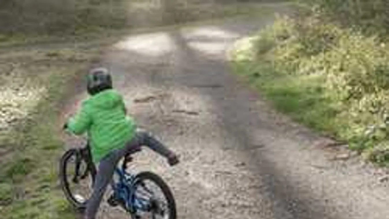 Tolatva gázolt gyereket a munkácsi sofőr