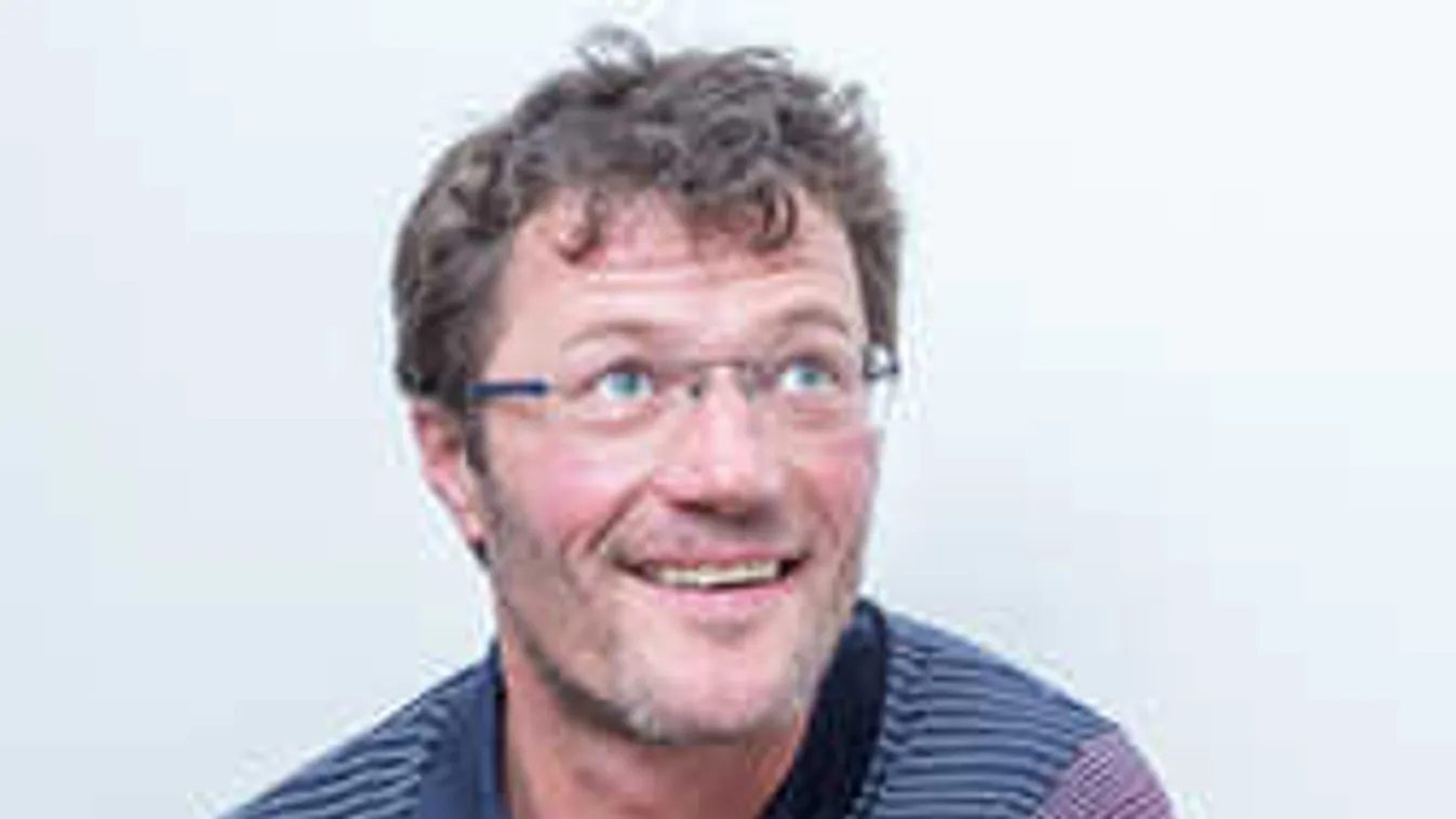 Lefotózták Stohl Andrást és a lányát: mindenki rajtuk nevet