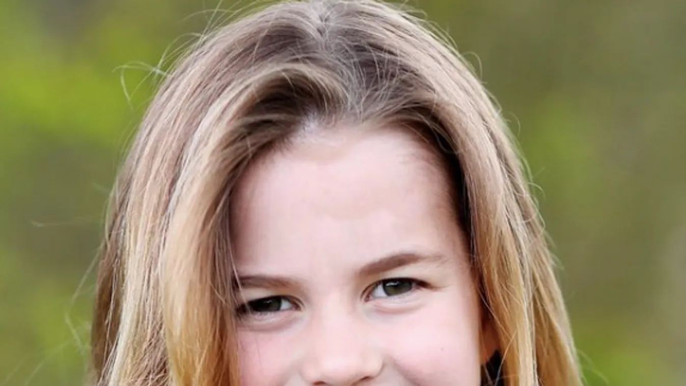 Charlotte kezd lázadni