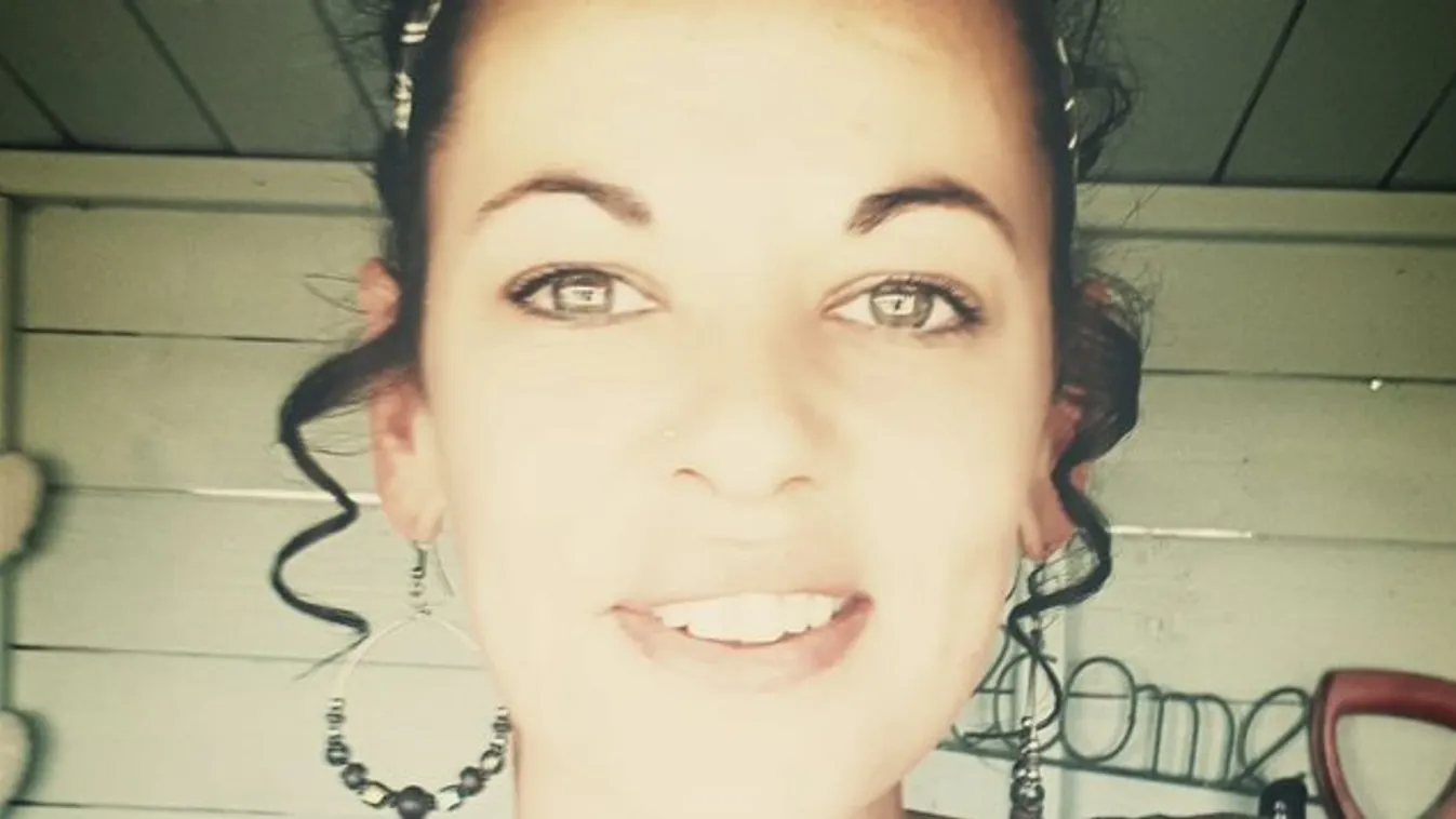 Feláldozta magát az édesanya, hogy megmentse kajakozó gyermekét és barátját