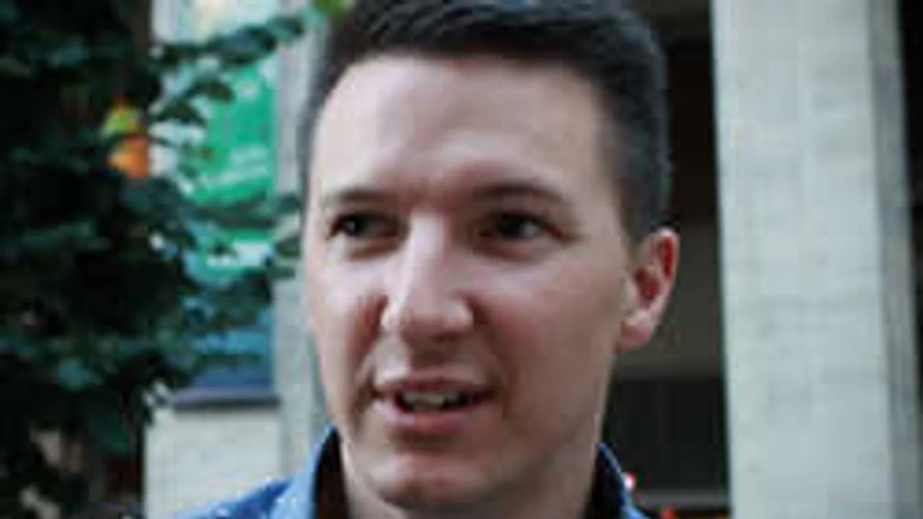 Elmarad a népszerű magyar énekes esküvője