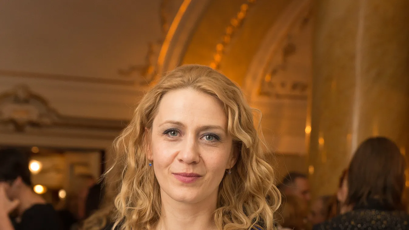 Ez igen! Vicces pózban kapták le a közkedvelt magyar színésznőt