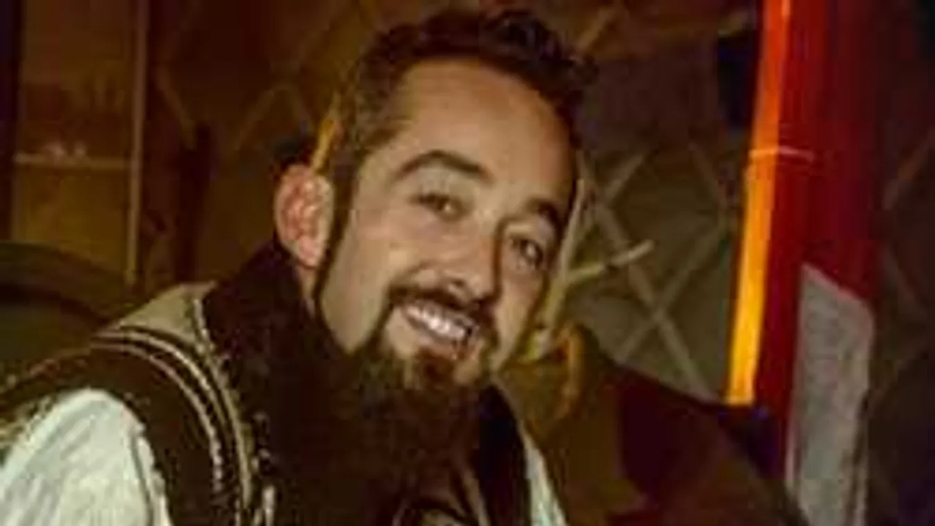 Hoppá, titokban megnősült a magyar sztárzenész