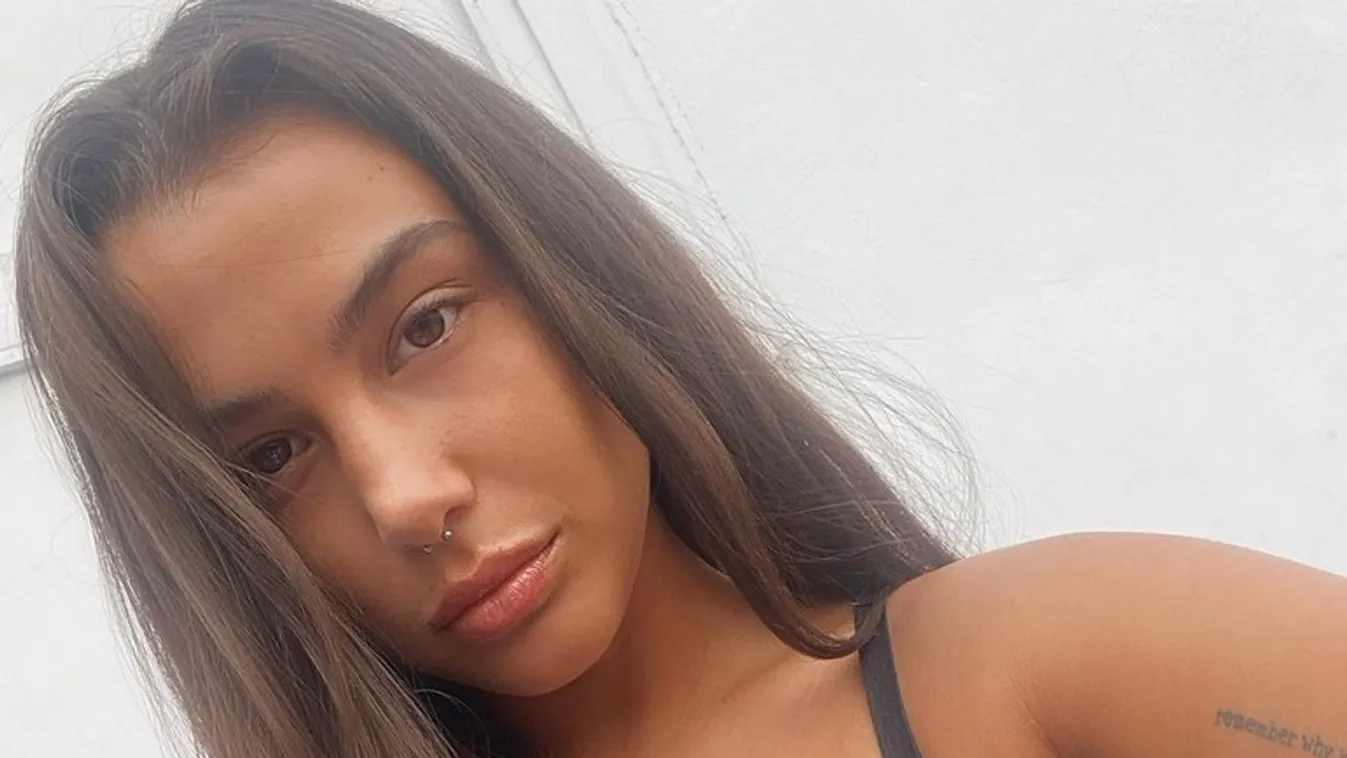 Ez forró: Így kényezteti magát Tóth Andi egy hideg téli estén - Fotó