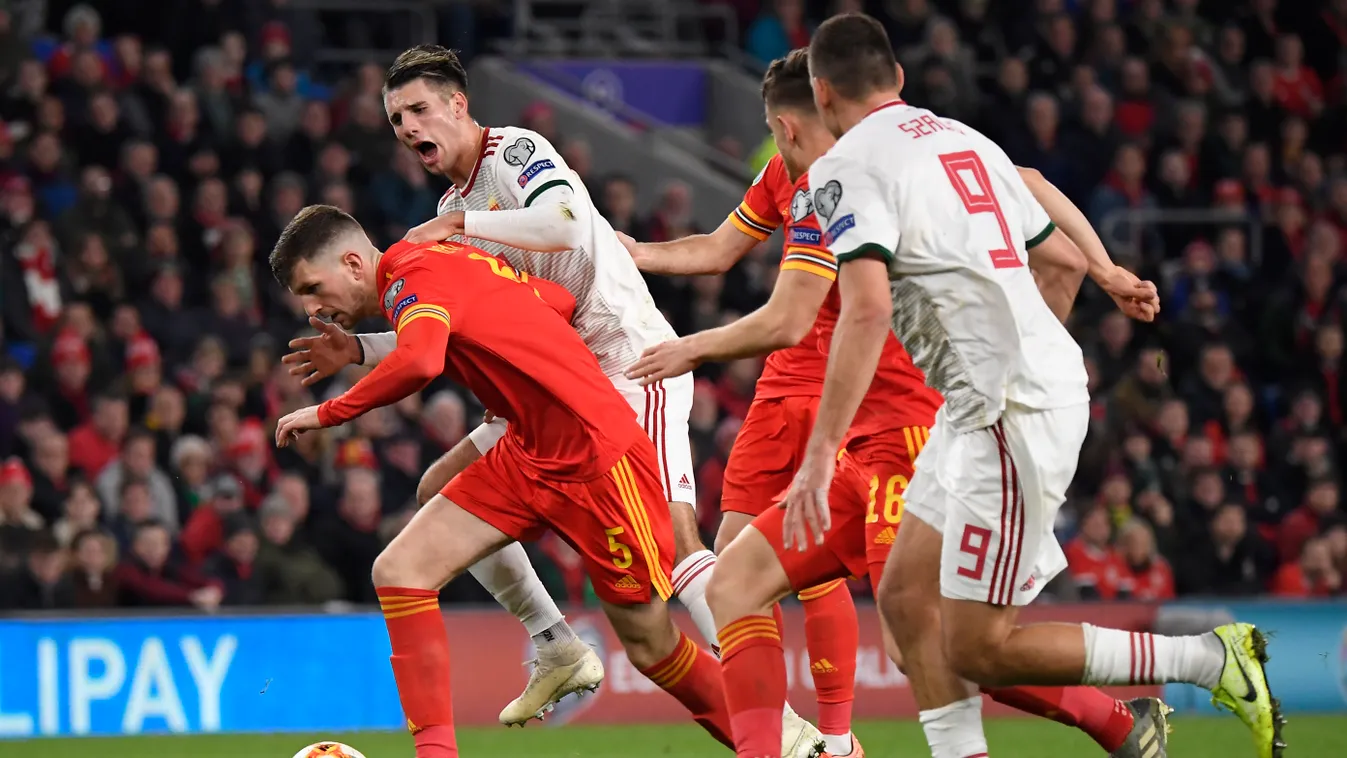 Szoboszlai Dominik; Mepham, Chris