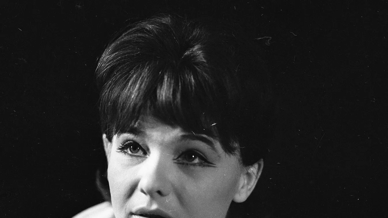 Szívszorító videóval emlékezünk Törőcsik Marira