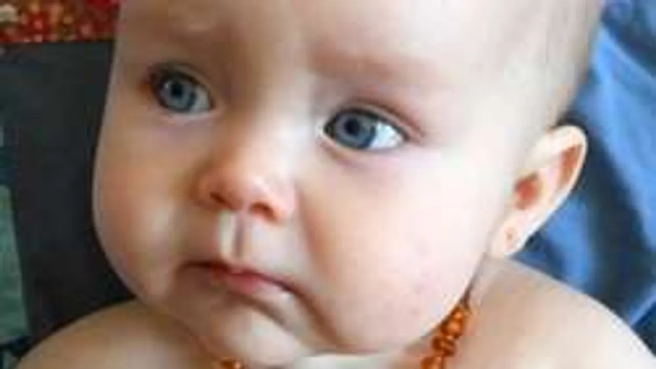 Betiltotta a fogyasztóvédelem a fulladást okozó borostyán nyakláncot