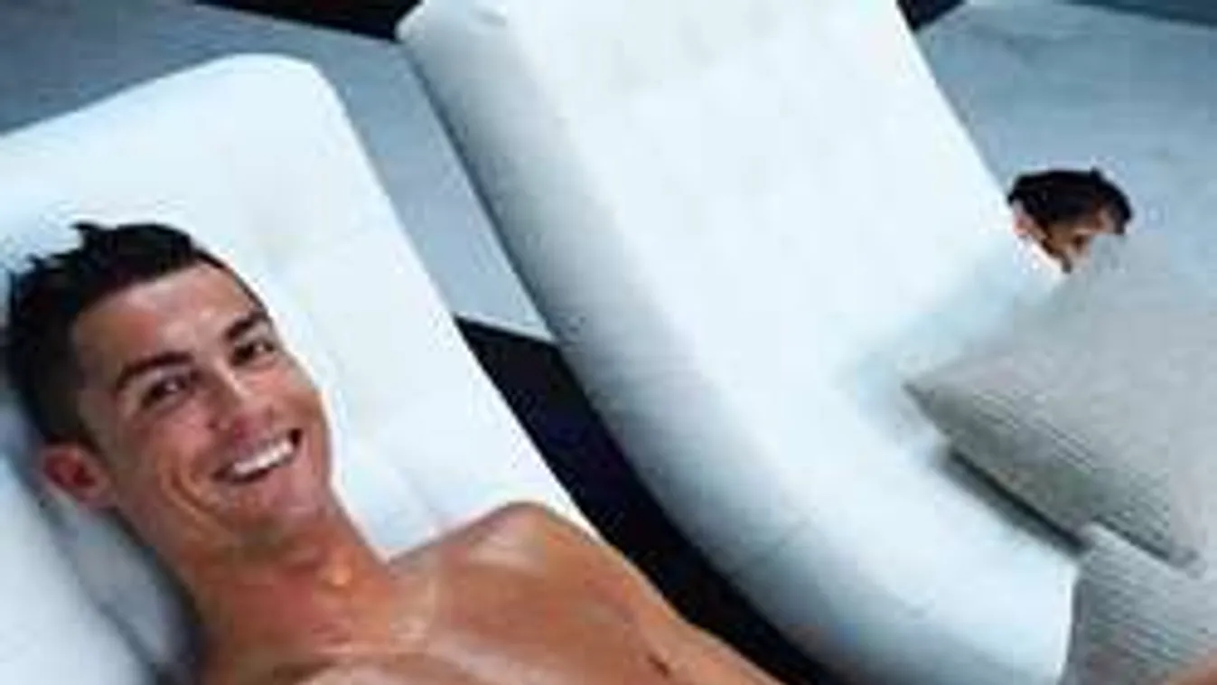 Cristiano Ronaldo forró képe kiakasztotta a netet