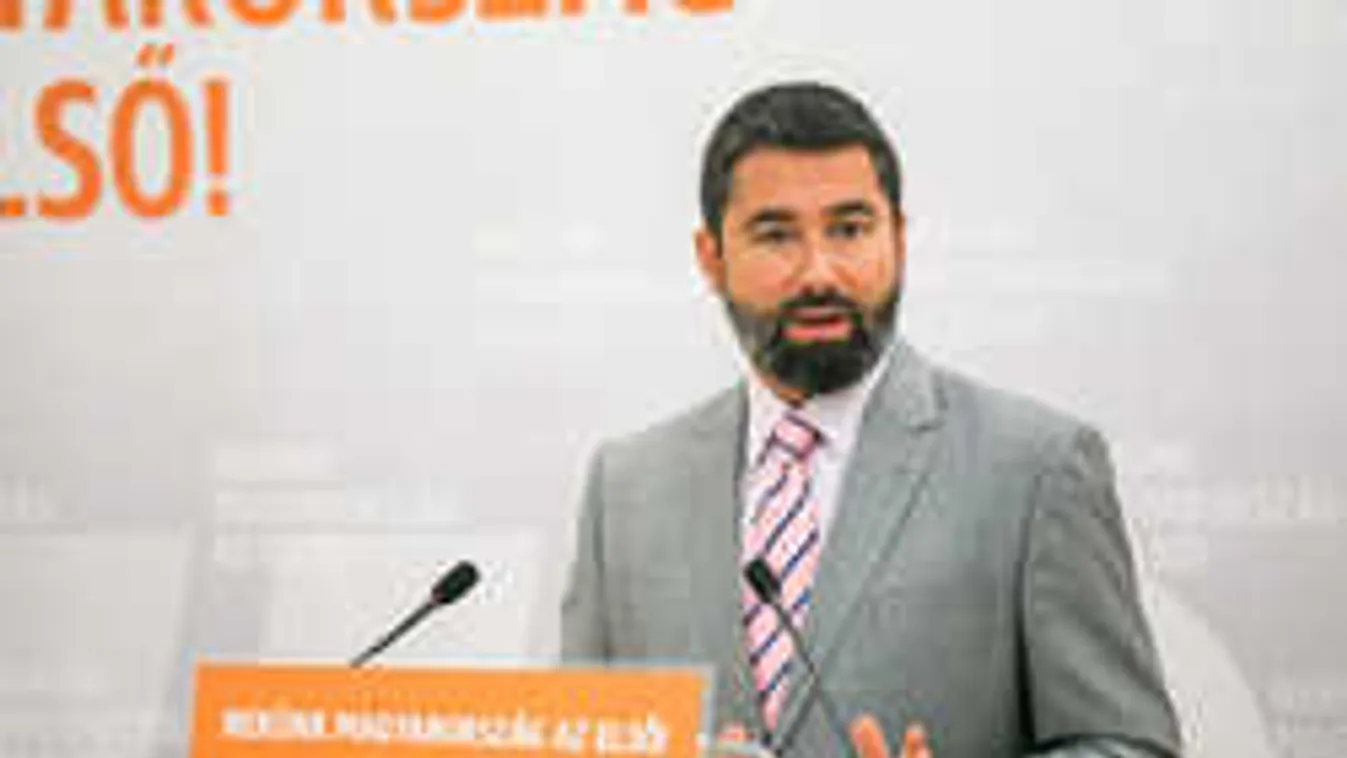 Szabad-e együttműködni antiszemita pártokkal?