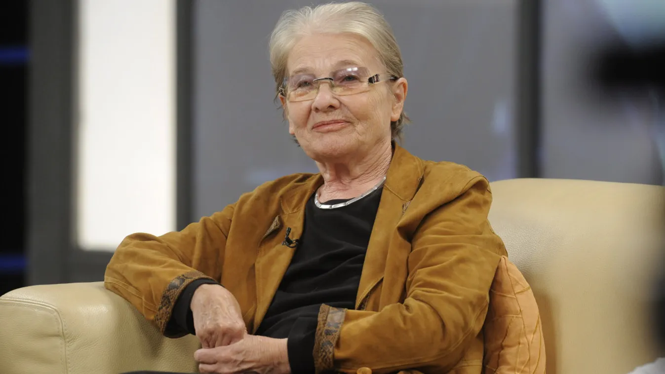 Legyen elég az álhírekből! Nem halt meg Törőcsik Mari