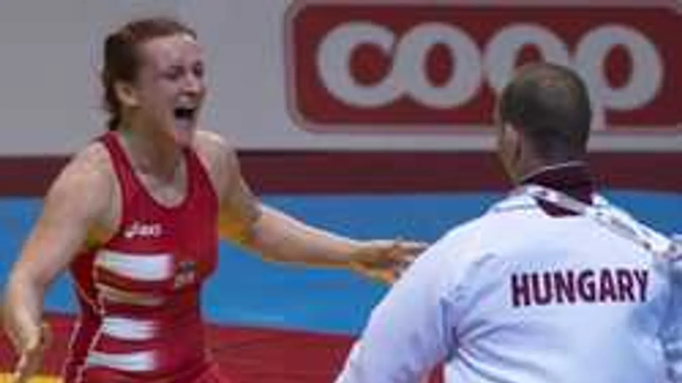 Tündéri kisbabája szurkol a magyar sztárnak